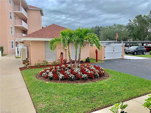 3rd image of 481 Quail Forest Blvd APT 108
