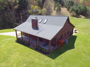 827 Kindreck Rd, Mouth Of Wilson, VA 24363