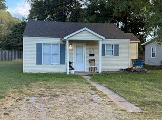 909 Mott St, New Madrid, MO 63869