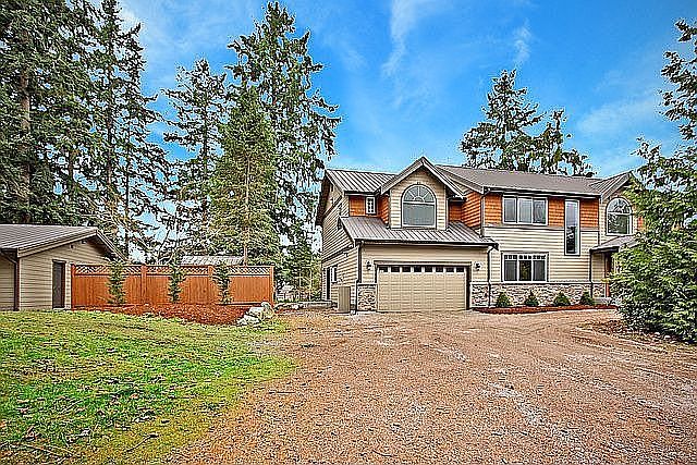 Approx. 4,000sf - 2.2 acres.
