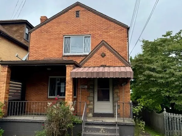 136 W Marigold St, Homestead, PA 15120