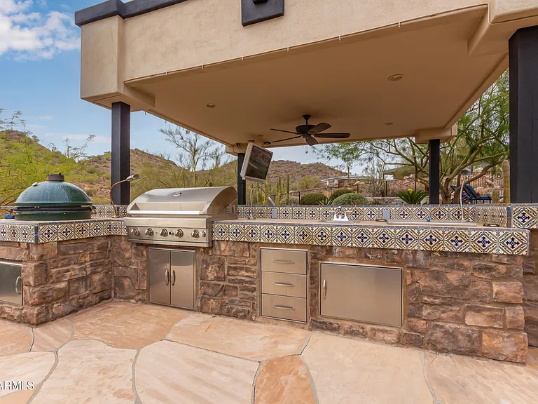 36138 N Summit Dr — Photo 50