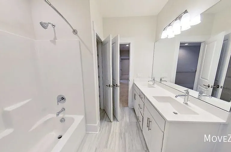 6504 Oak Canopy Dr — Photo 38