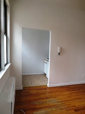 Rented by Waverly Realty Associates | media 14