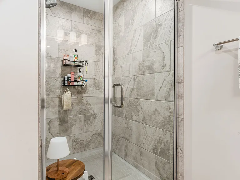 90 Normandy Ave — Photo 20