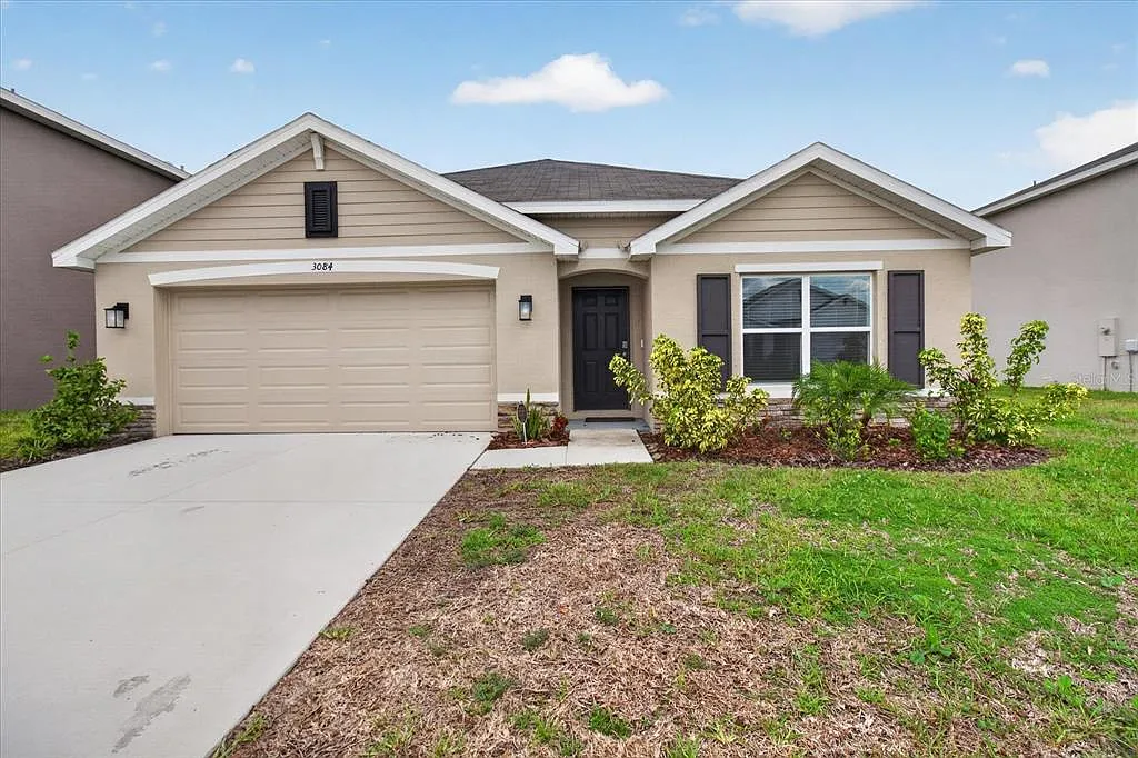 4 bed, 2.0 bath, 1846 sqft, $2,900 — Photo 1