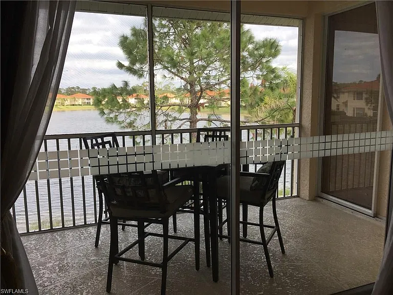 500 Robin Hood Cir #202 — Photo 18