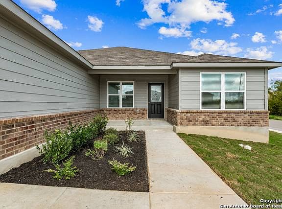 2nd image of 108 Fabarm Ln