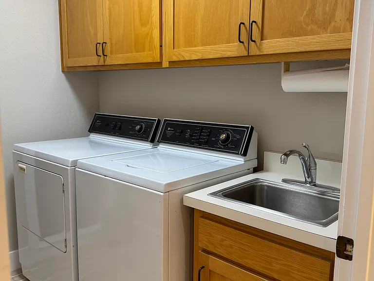 1751 Silverado Trl — Photo 15