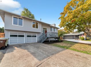 5350 SE Del Rio Ct, Hillsboro, OR 97123
