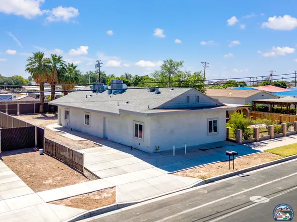 388 N Palm Ave, Brawley, CA 92227