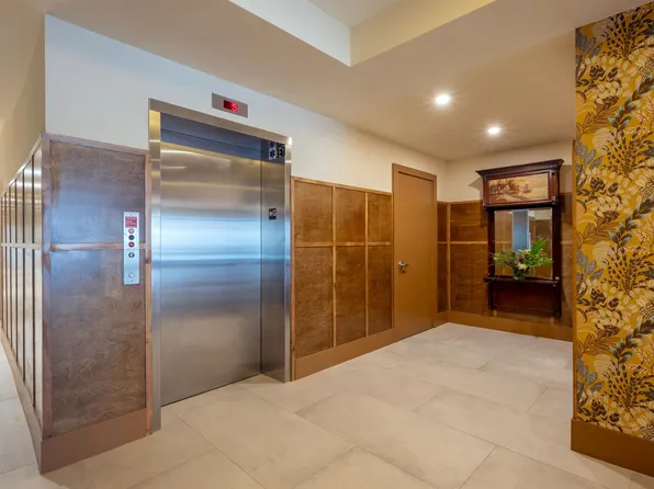 857 Bergen Avenue image 11 of 43