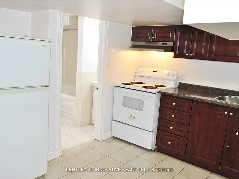 985 Victoria Park Ave #1 — Photo 6