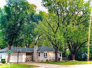 8901 Nicollet Ave S, Bloomington, MN 55420