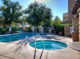 7675 N 1st St APT 204, Fresno, CA 93720