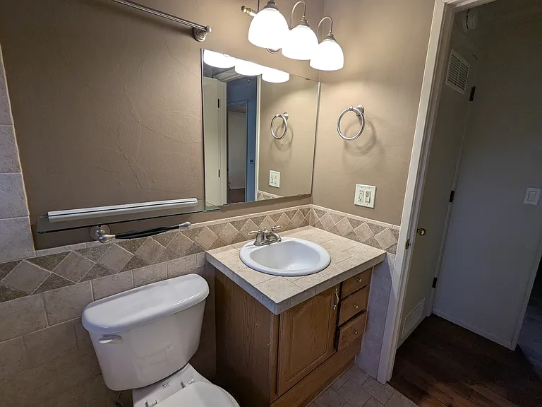 425 SE McKinley Ave #1 & 2-1 — Photo 17