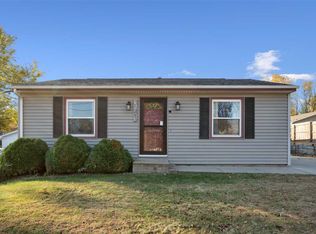 121 29th Ave SW, Cedar Rapids, IA 52404