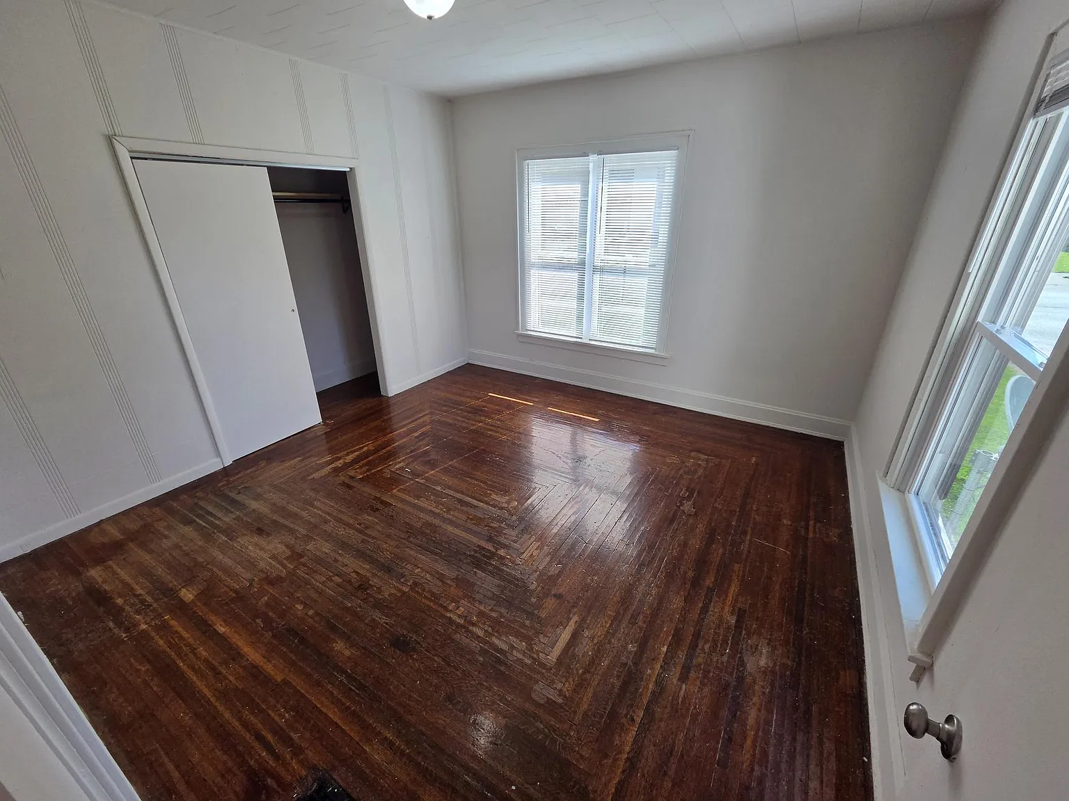 2 bed, 926 sqft, $1,045 — Photo 4