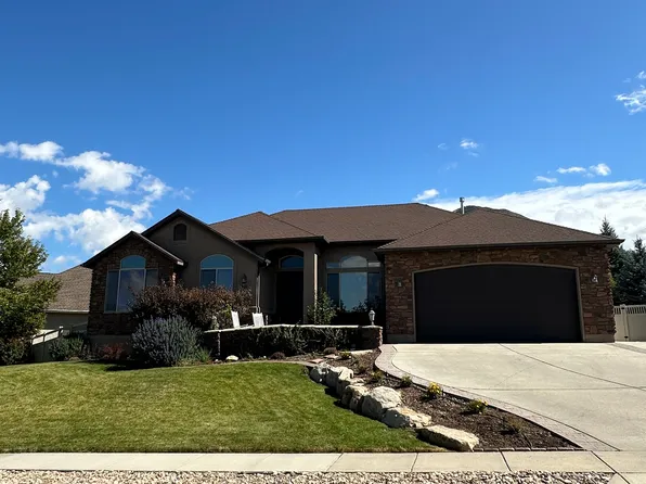 607 S Haylie Ln E, Tooele, UT 84074