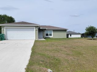 3105 E Iris Ct, Labelle, FL 33935