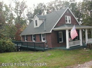 250 Swanson Rd, Bear Creek Tw, PA 18702