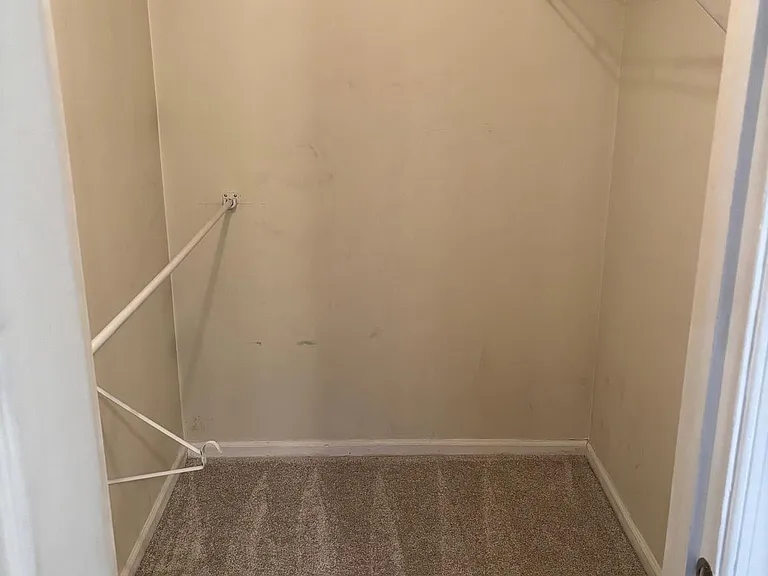 1807 Diamond Dr — Photo 17