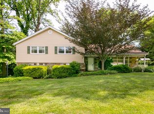 1255 Fleetwood Rd, Rydal, PA 19046