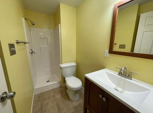 731 Hyde Dr, O'Fallon, MO 63366