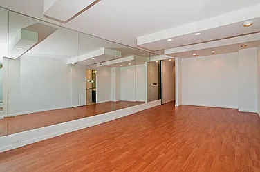 Rented by Domus Realty
