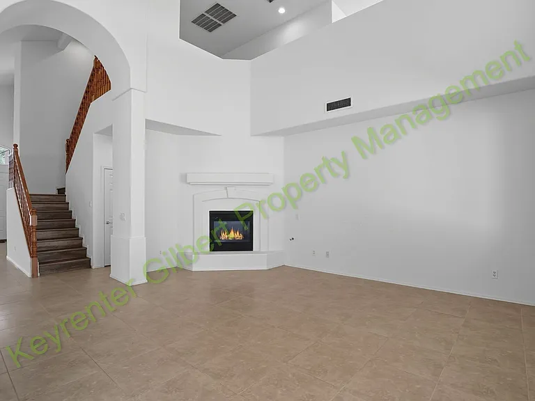 33958 N Barbara Dr — Photo 6
