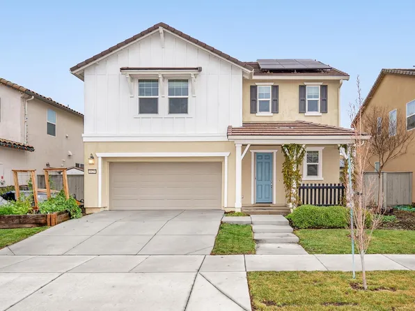 1429 Patriot Way, Woodland, CA 95776