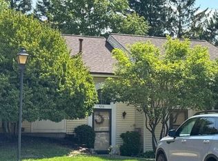 4216 Eastcastle Ct SE #9, Grand Rapids, MI 49508