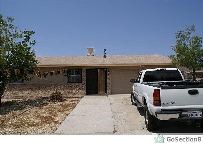 1st image of 1221 Southwestern Dr