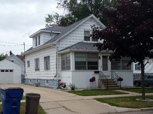 1026 S Sherman St, Bay City, MI 48708
