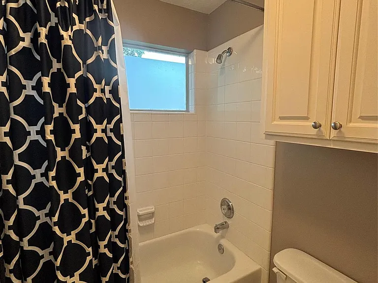 951 Lamonte Ln — Photo 22
