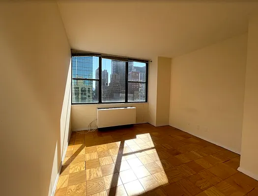Rented by Keller Williams NYC | media 5