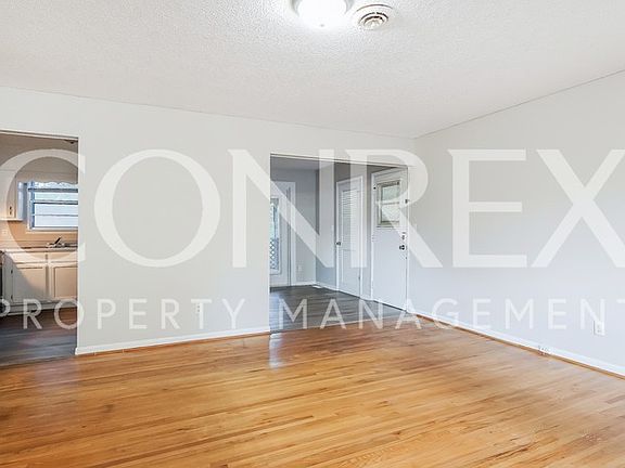 5th image of 930 4th Ave SW