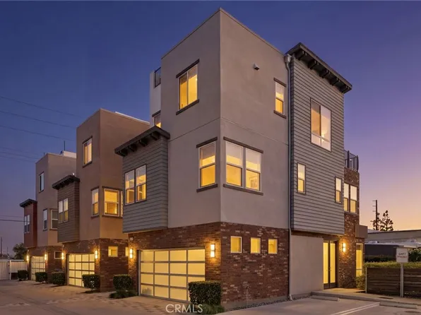 783 Wonder Ln, Costa Mesa, CA 92627