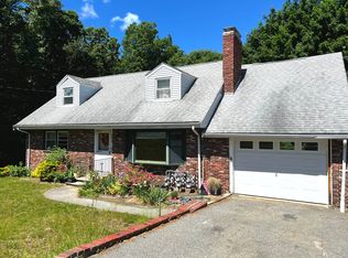 253A Lexington St FLOOR 2, Woburn, MA 01801