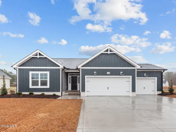 2844 Tucker Hill Drive, Grimesland, NC 27837