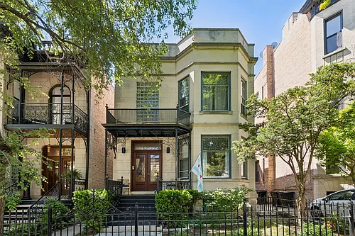 709 W Roscoe St #1F Photo 1 709 W Roscoe St #1F Photo 1