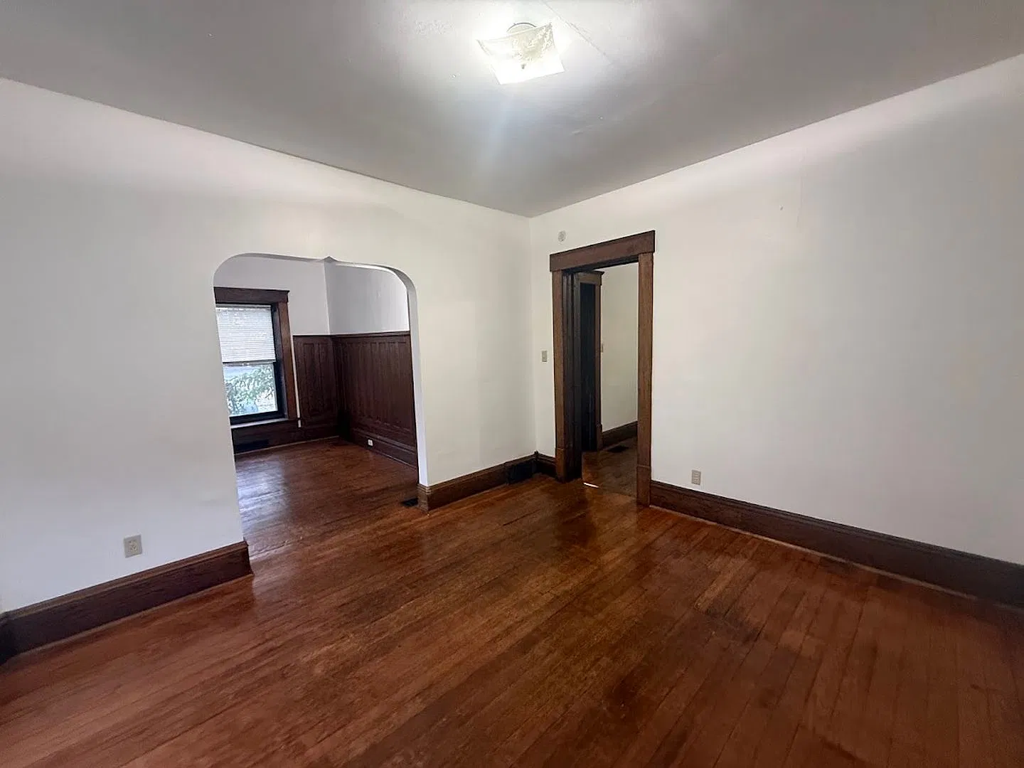 Five bedroom three bathroom home for rent — Photo 3