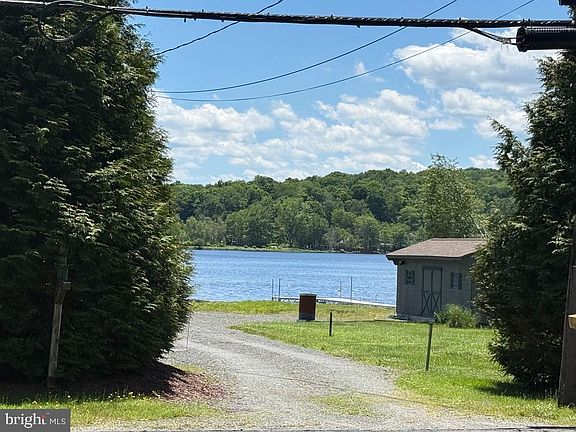 2nd image of 7639 Lake Shore Dr