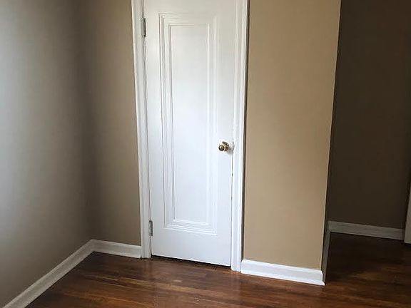 5th image of 3000 N Linden St #3002