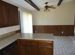 913 Dayton Rd, Champlin, MN 55316