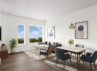 27 6th St #27, Chelsea, MA 02150