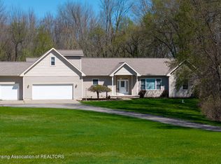 4711 Pardee Rd, Webberville, MI 48892