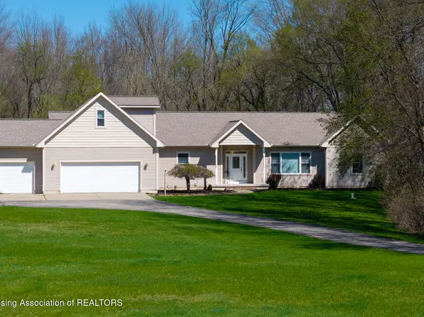 4711 Pardee Rd, Webberville, MI 48892