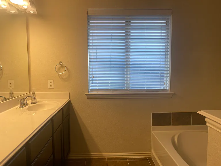 2712 Lake Ridge Dr — Photo 34