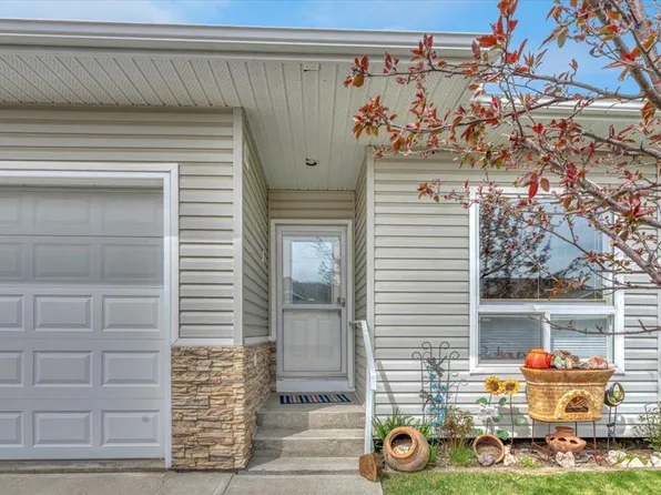 141 Ridgestone Ln SW, Diamond Valley, AB T0L 0H0